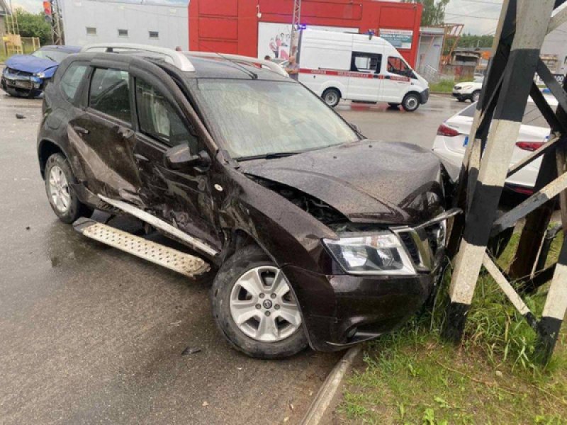 Nissan terrano 2019