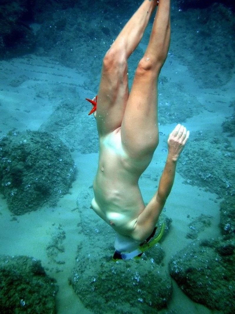 Подводное плавание голышом