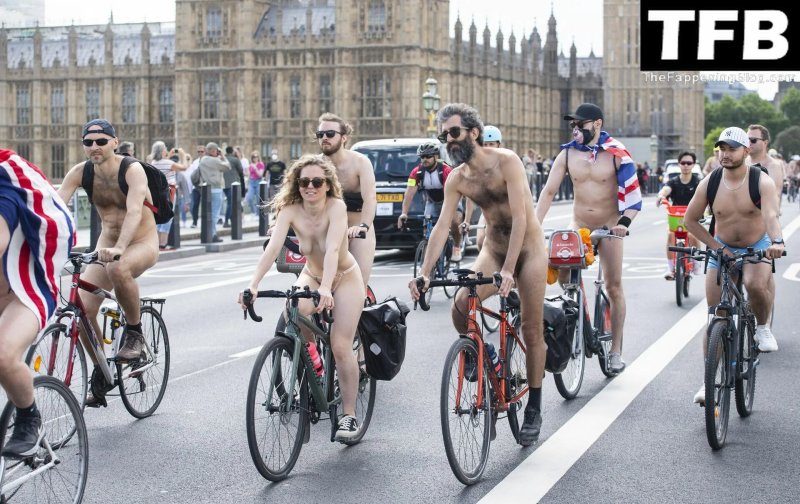 World naked bike ride